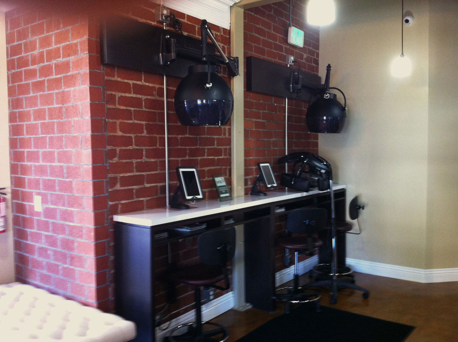 Hoodie Large-Capacity Dryer, Wallmount